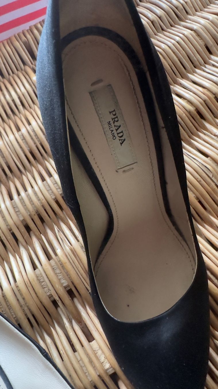 Prada Damenschuhe: Prada Pumps | schwarz | Gr.36 – Gebraucht aus Kilchberg ZH von nad_6dwp 3