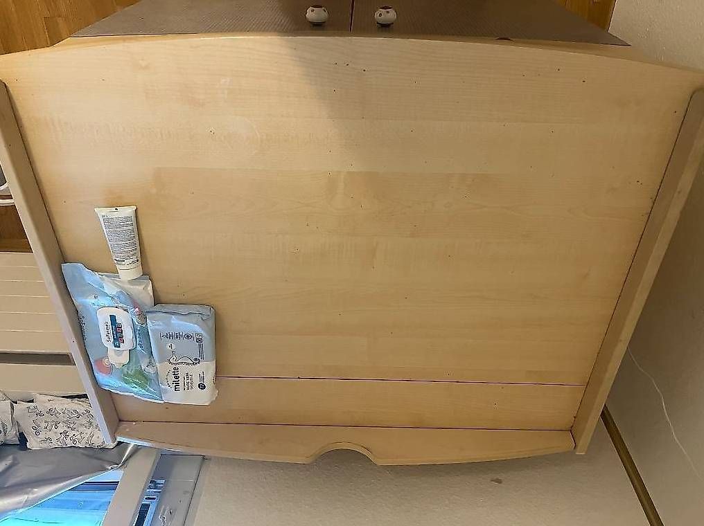 Fasciatoi & Accessori: Wickeltisch Changing table – Usato da Zug venduto da slu_p8f2 2