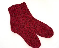 Cashmere 100%, Hand Made Knitted Socks Red/Black
