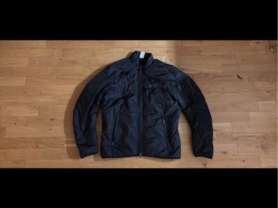 Nike Giacche: Bomber Nike ACG goretex M – Usato da Muri b. Bern venduto da Saldayann