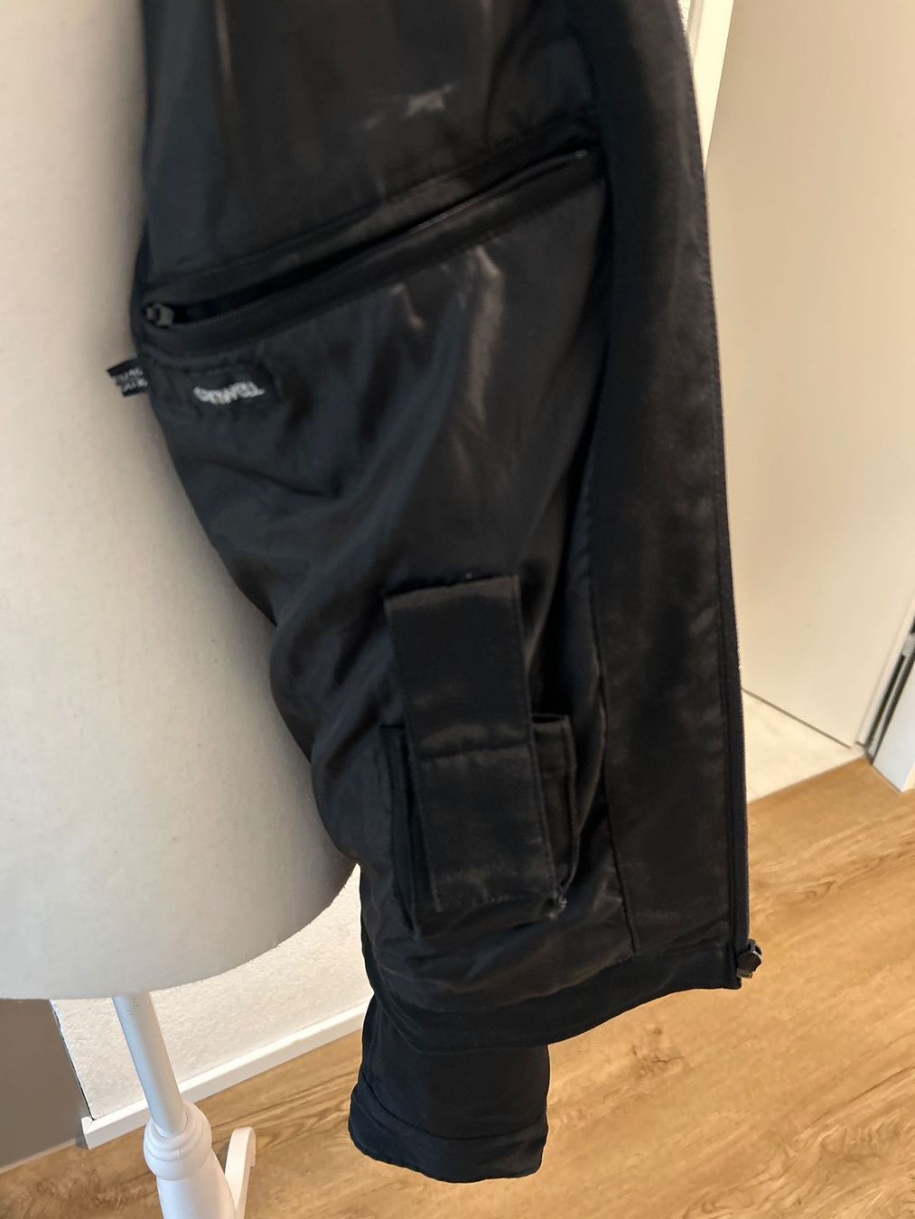 Jacken: Softshelljacke Herren schwarz von conwell Grösse 46 – Defekt aus Brunnen von Nala2929 5