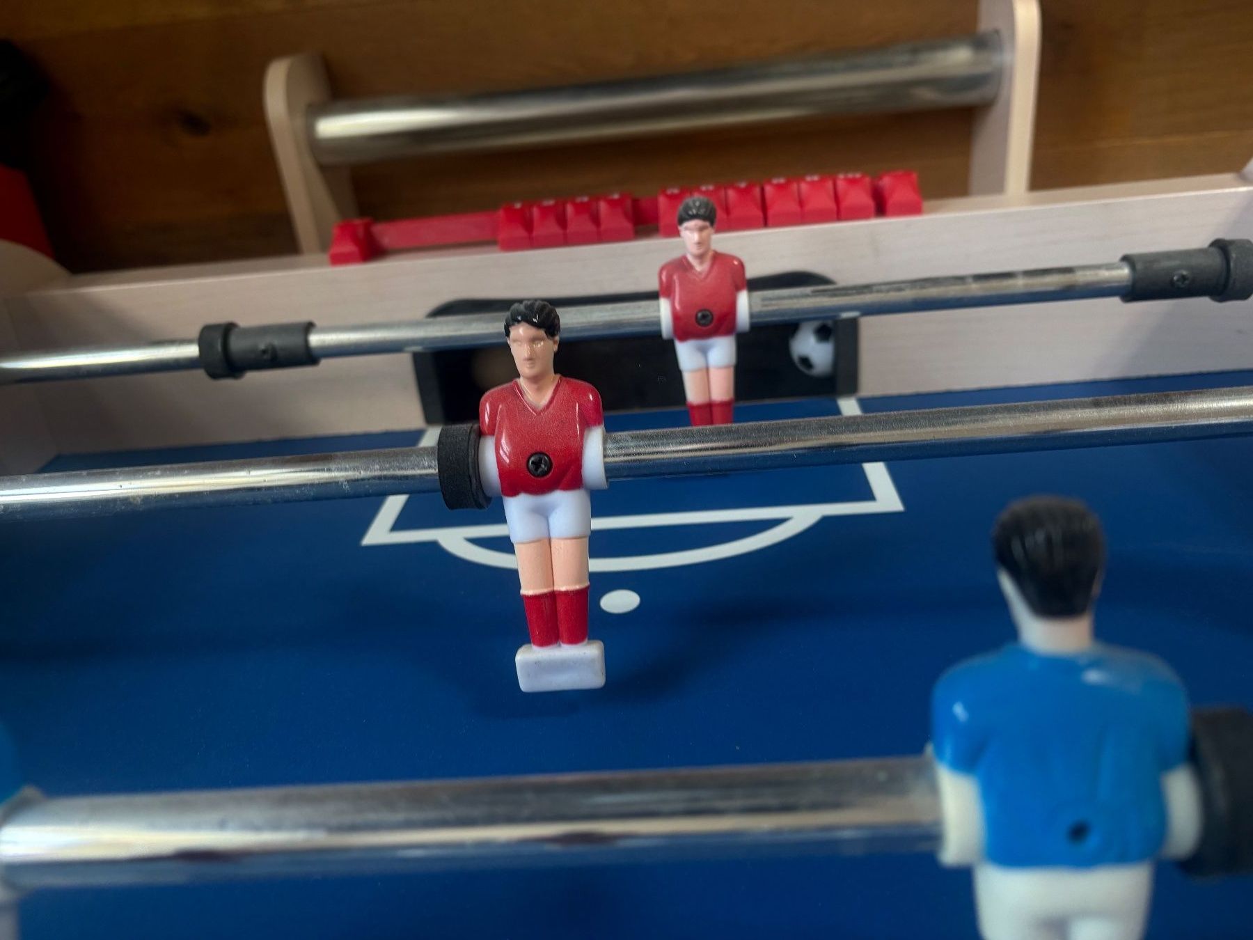 Giochi: Table de foot Riley - Comme neuf. – Usato da Les Geneveys sur Coffrane venduto da Chris2818 2