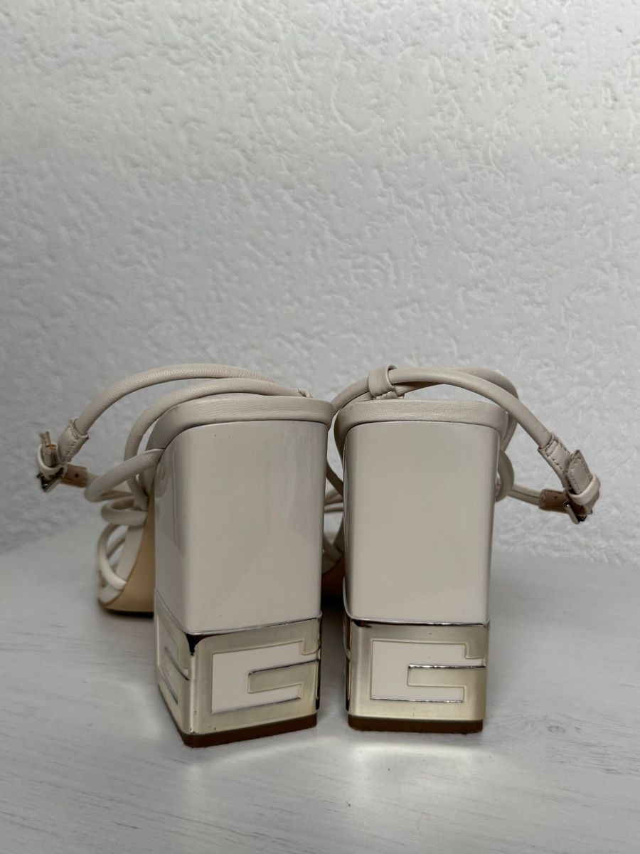 Guess Damenschuhe: Guess sandales talons UE40 – Gebraucht aus Moutier von Cfrne 3