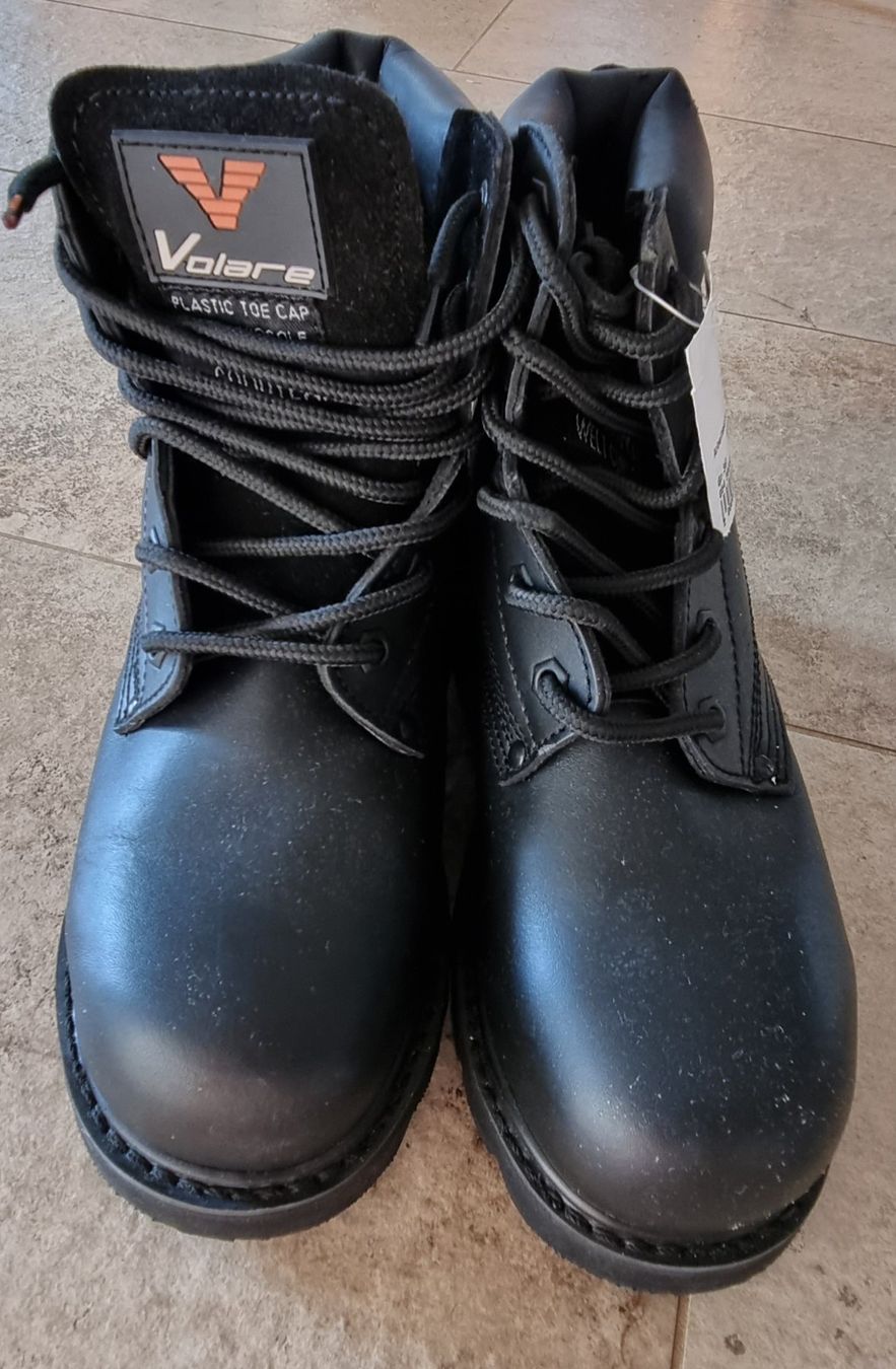 Chaussures hommes: Arbeitsschuhe Volare gr.39 – Neuf (Voir description) à Grossdietwil par GNOM313 1