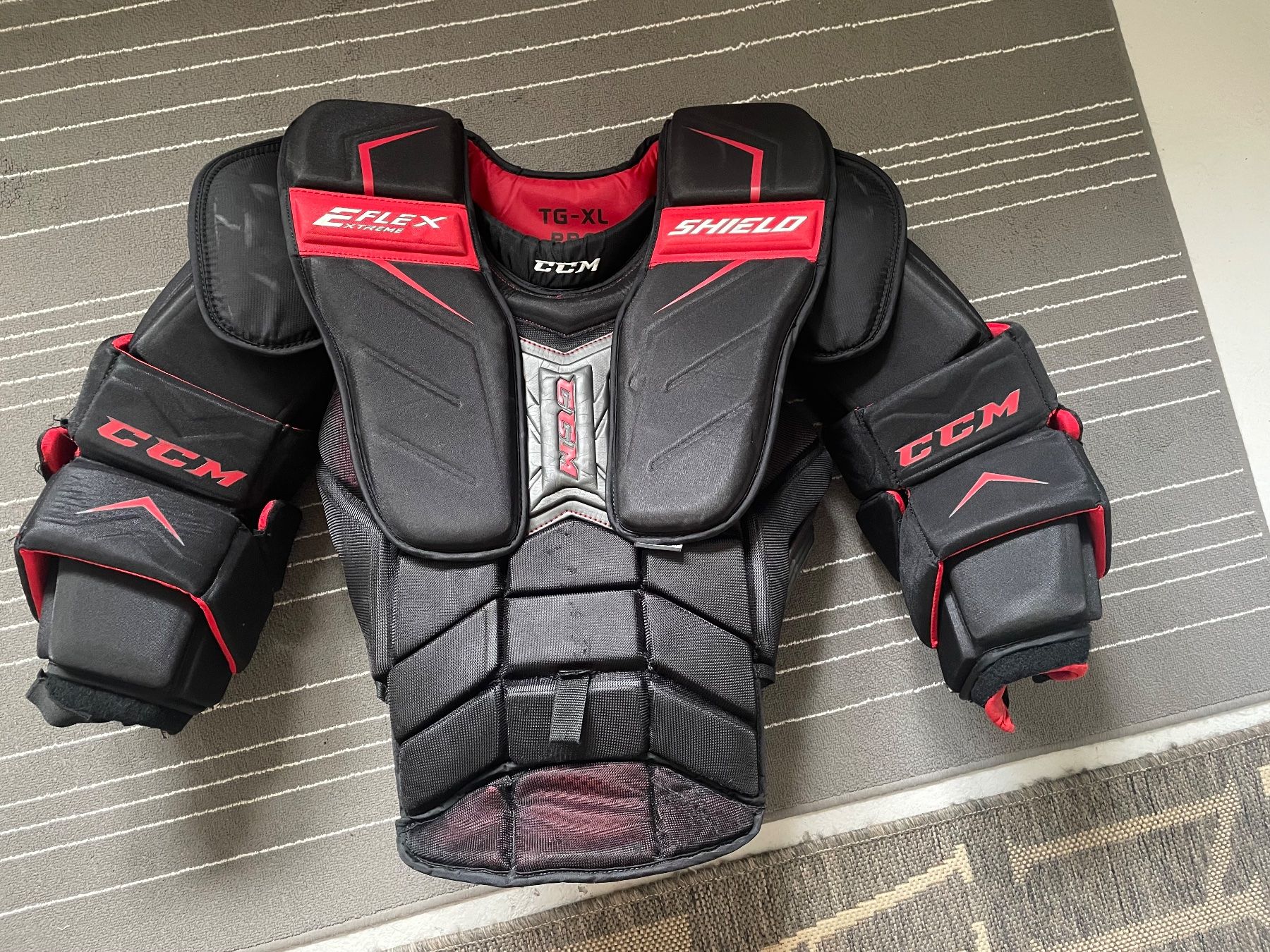 Ccm Protezioni & Imbottiture: Goalie Weste XL – Usato da Mattstetten venduto da Bubu8