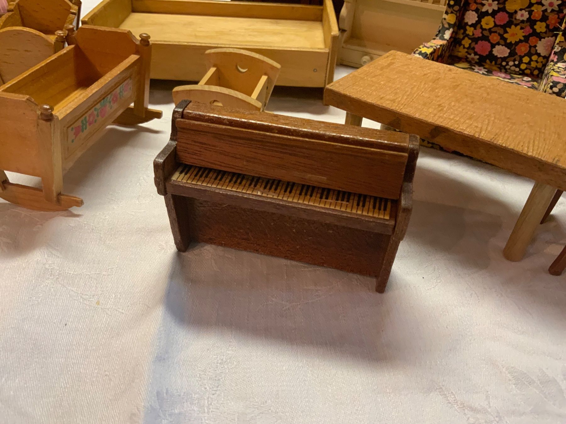 Giocattoli: Puppenstube Möbel – Usato da Münchenbuchsee venduto da kruseli 3