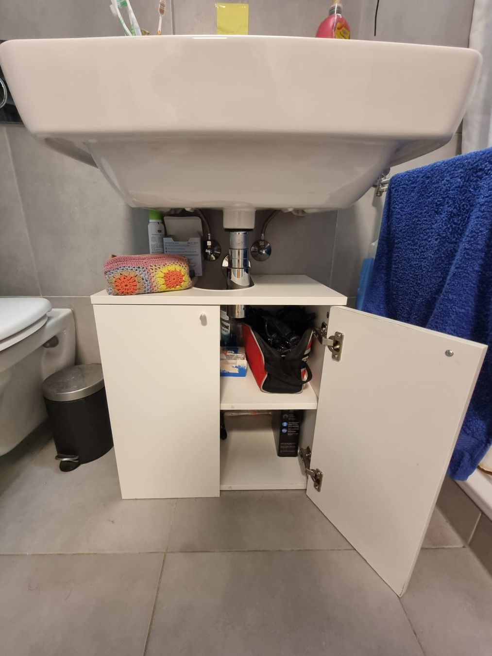 Ikea Mobili per bagno: Meuble de salle de bains comme neuf – Usato da Fribourg venduto da nic_lkj6