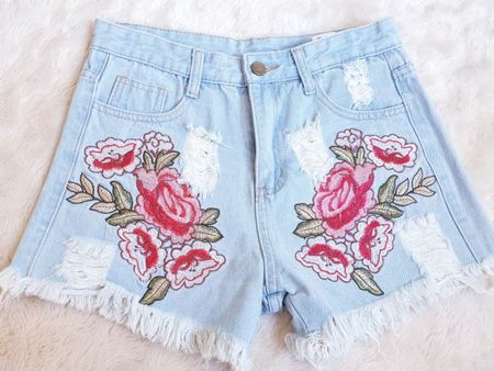 JEANS SHORTS HOSE XS YOINS TOP ZU SHIRT BLUSE TUNIKA PULLI
