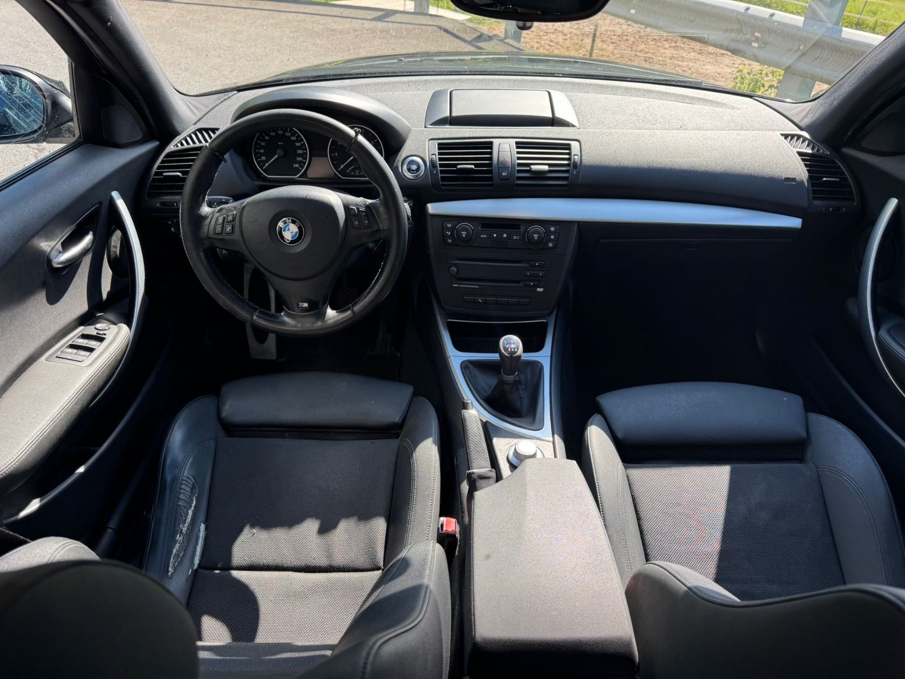 BMW Autos: Zum Verkaufen steht ein BMW 120i M-Tech – Gebraucht aus Schmerikon von Passat018 4