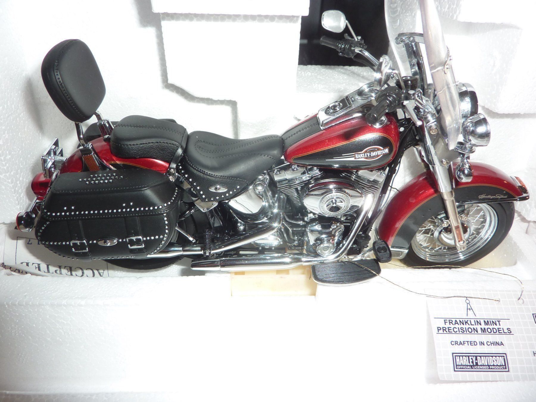 Modellbausätze & Standmodelle: HERITAGE SOFTAIL  2007 – Neu und originalverpackt aus Balsthal von bouteliee