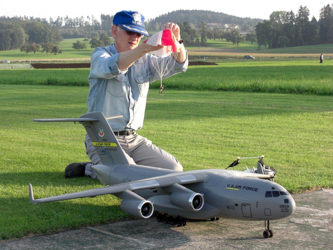 Modellismo RC: C17 Globalmaster 1410mm Spw. mit Heckklappe – Usato da Eschlikon TG venduto da Mitjet 8