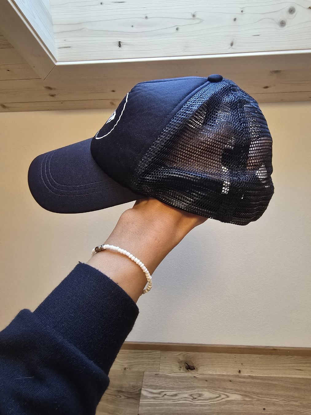 Roxy Hüte, Mützen & Caps: Casquette Roxy noire avec filet – Gebraucht aus Pringy von kat_t9c7 1