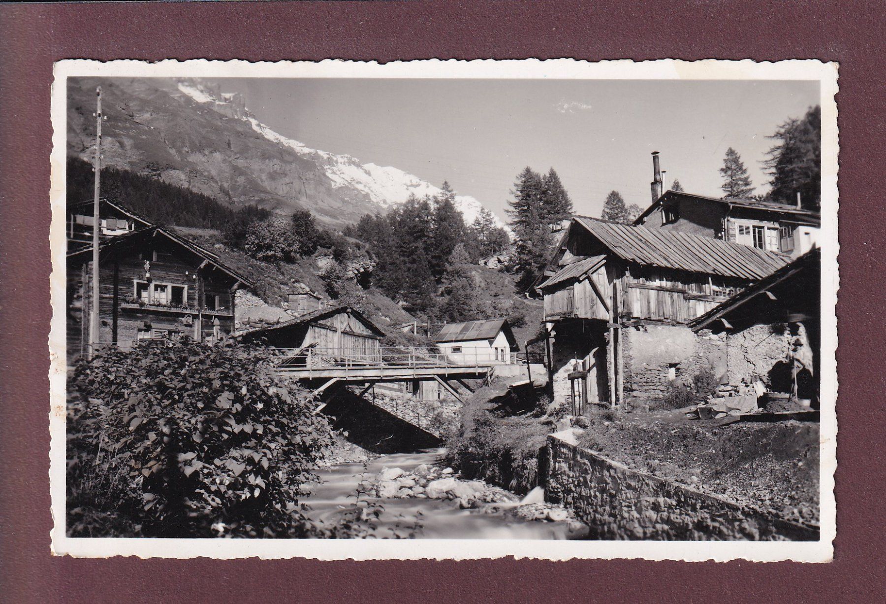 Cartoline postali: LEUKERBAD - Dala-Brücke - 1944 – Usato da Pully venduto da nicecards