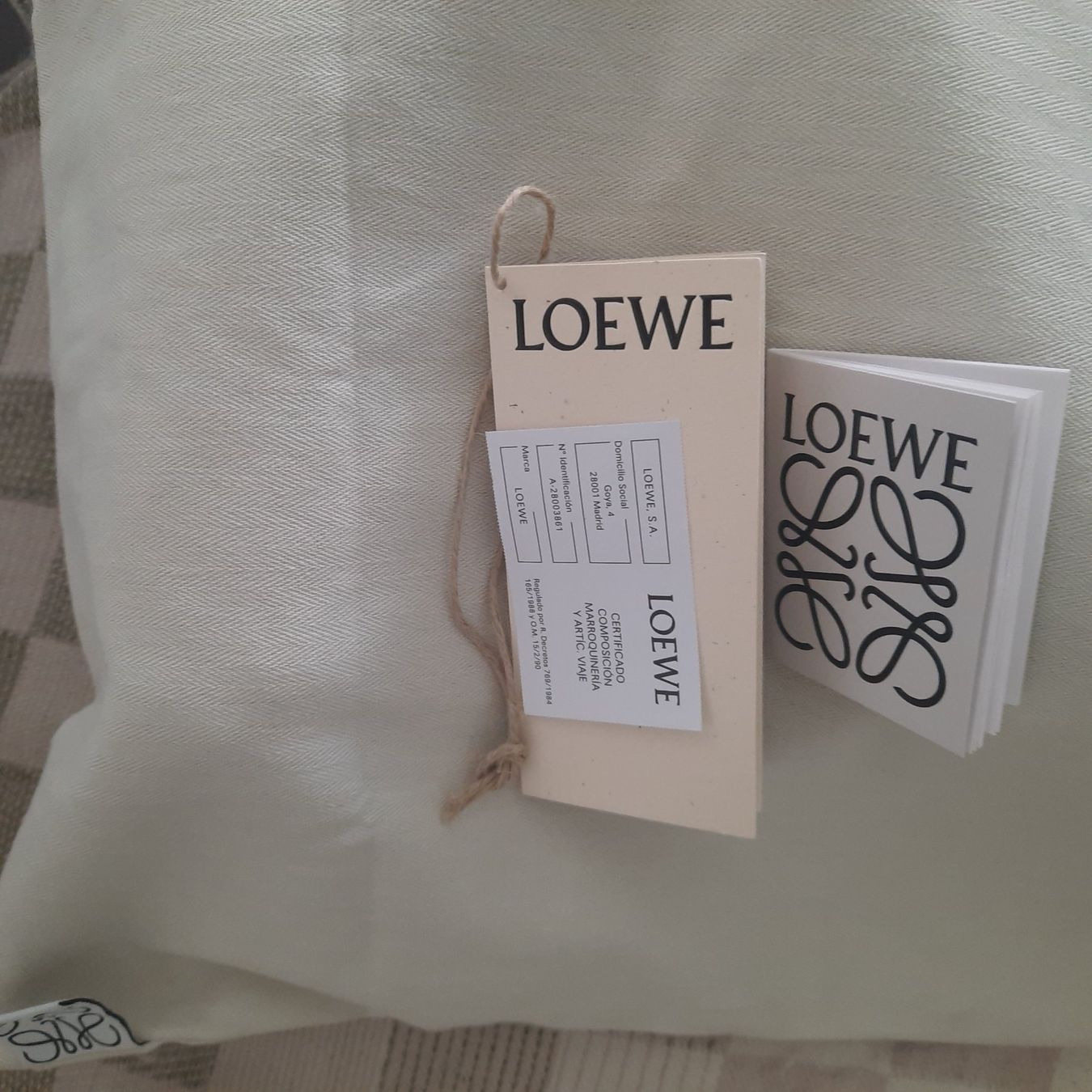 Loewe Taschen für Damen: LOEWE sac – Neu (gemäss Beschreibung) aus Yverdon-les-Bains von afu_gl6j 7