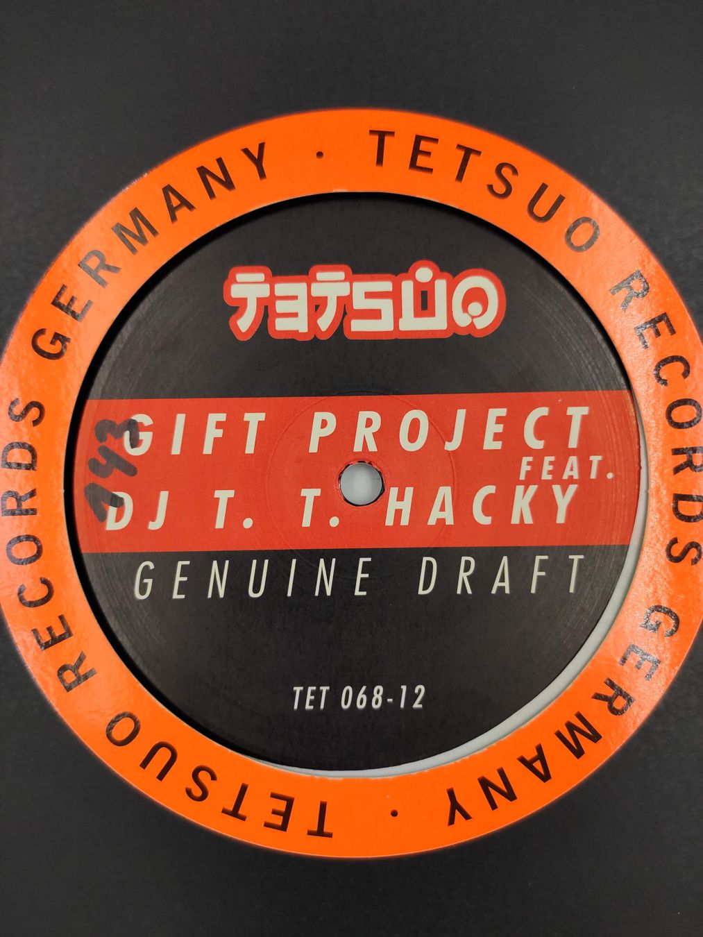 Dischi in vinile: Techno  Vinyl Gift Project feat DJ T.T. Hacky Genuine Draft – Usato da Kreuzlingen venduto da Tewes 3