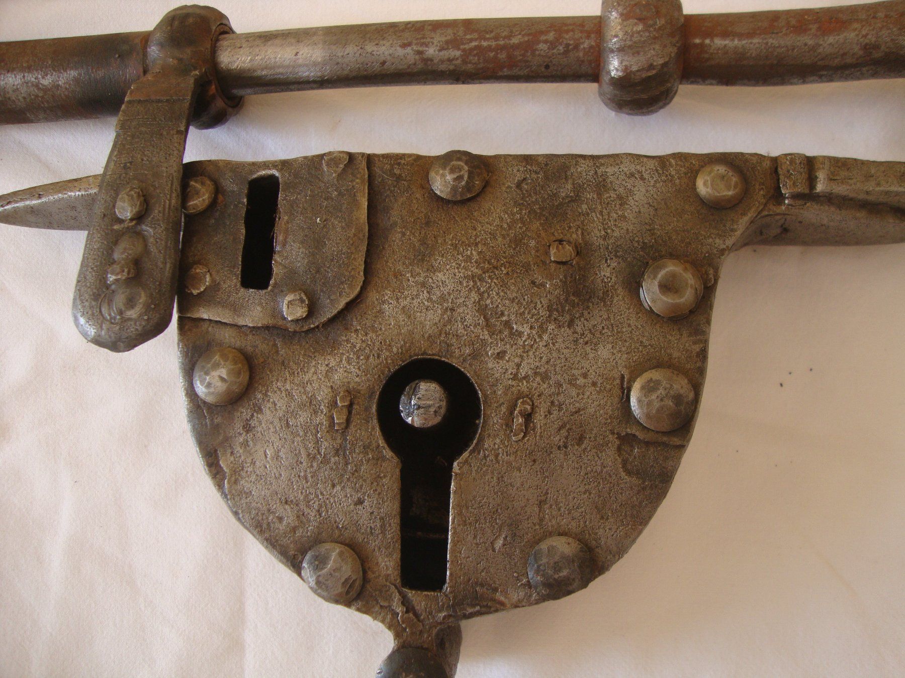 Cadenas: Antikes Vorhängeschloss – D'occasion à Disentis-Muster par Bix03 2