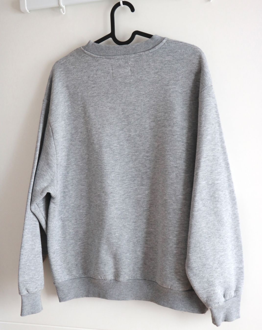 Maglioni & Felpe: Pull & Bear Pullover mit Streifen ‚USA‘ – Usato da Gachnang venduto da todressgolden 5
