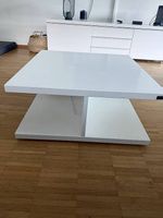 Salon Tisch