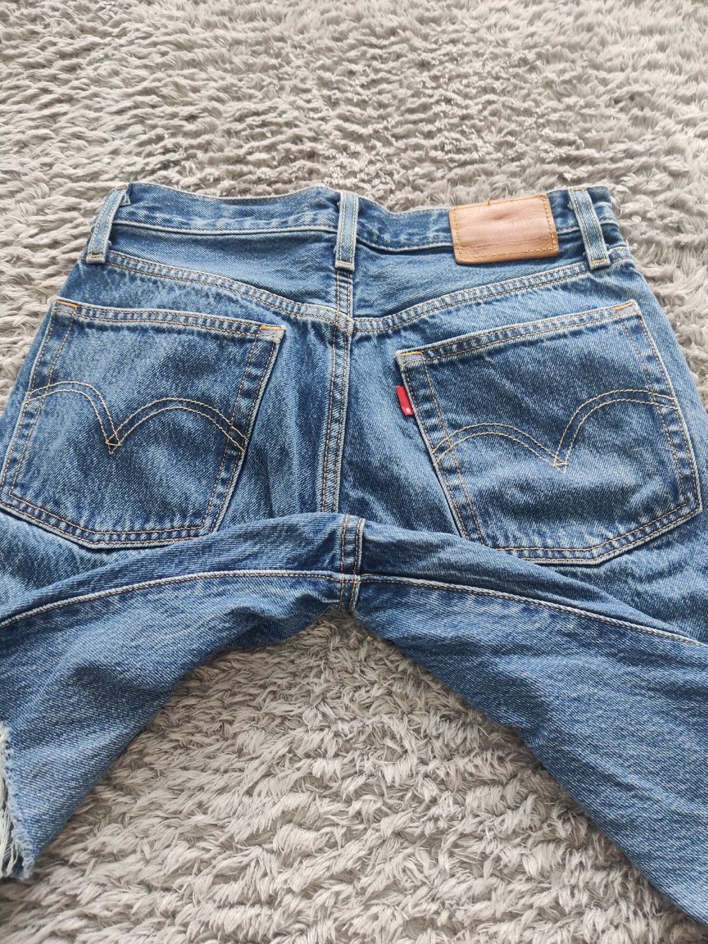 Levi's Jeans: Levis Jeans 501 – Gebraucht aus Pieterlen von Saemelili 3