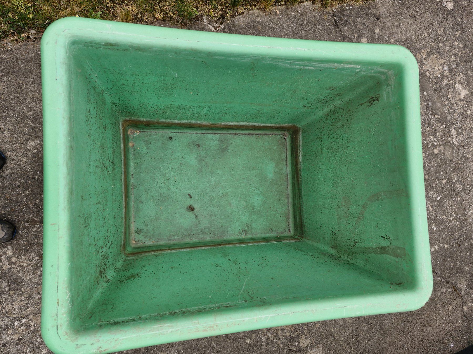 Altre Decorazioni per giardino: Tank, Trog, Wanne, Zuber, Bottich – Usato da Nürensdorf venduto da Kasimir11 1
