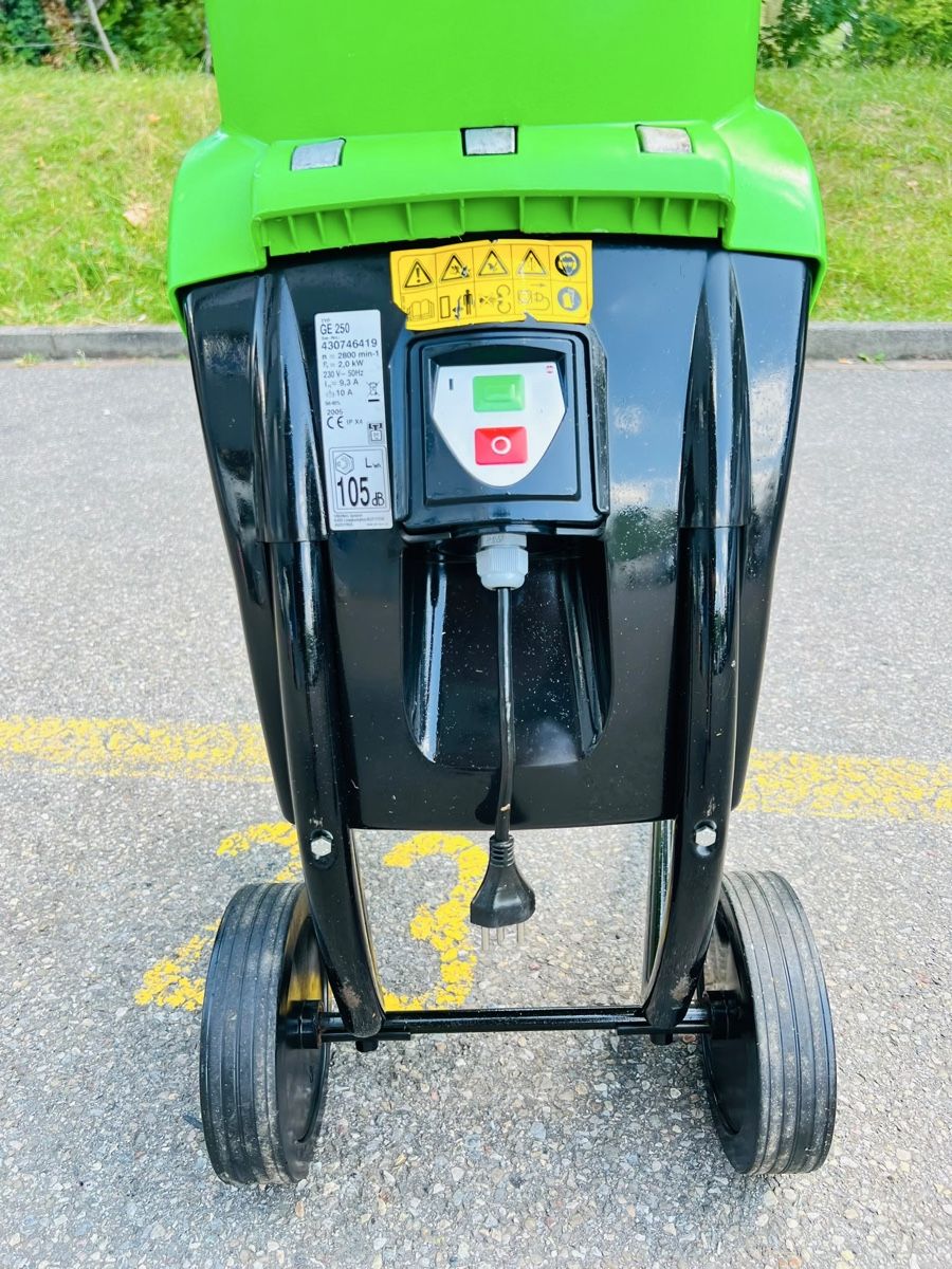 Viking Trinciatrici: Gartenhäcksler VIKING GE 250 – Usato da Urdorf venduto da mas_5wfz 3
