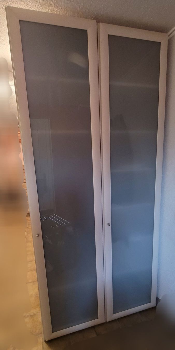 Schränke: Schrank mit Glastüren, weiss – Gebraucht aus Bischofszell von -fr-5 1