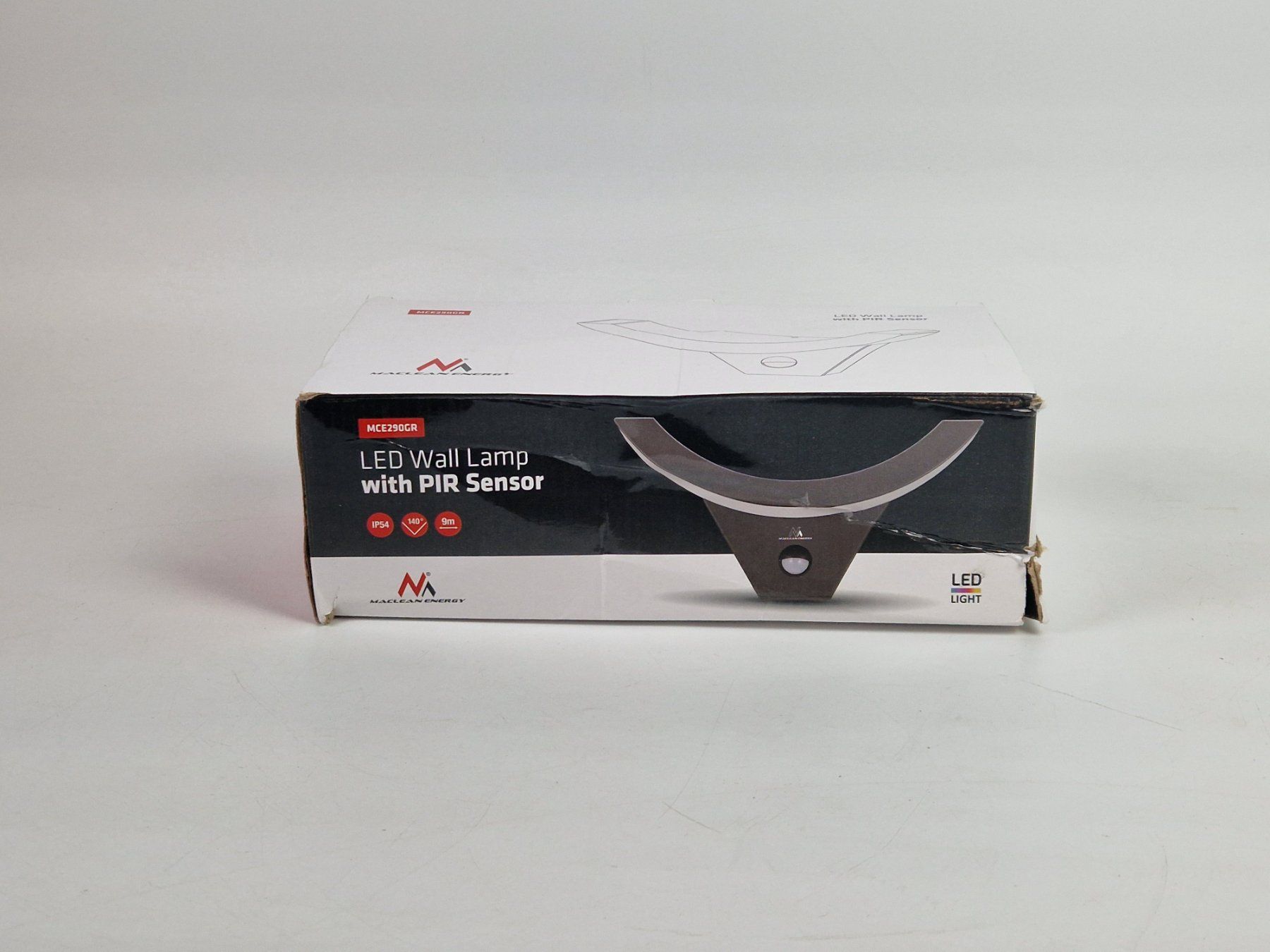 Lampen: MACLEAN ENERGY LED Wall Lamp with PIR Sensor – Gebraucht aus Muhen von Restwert_Muhen 5