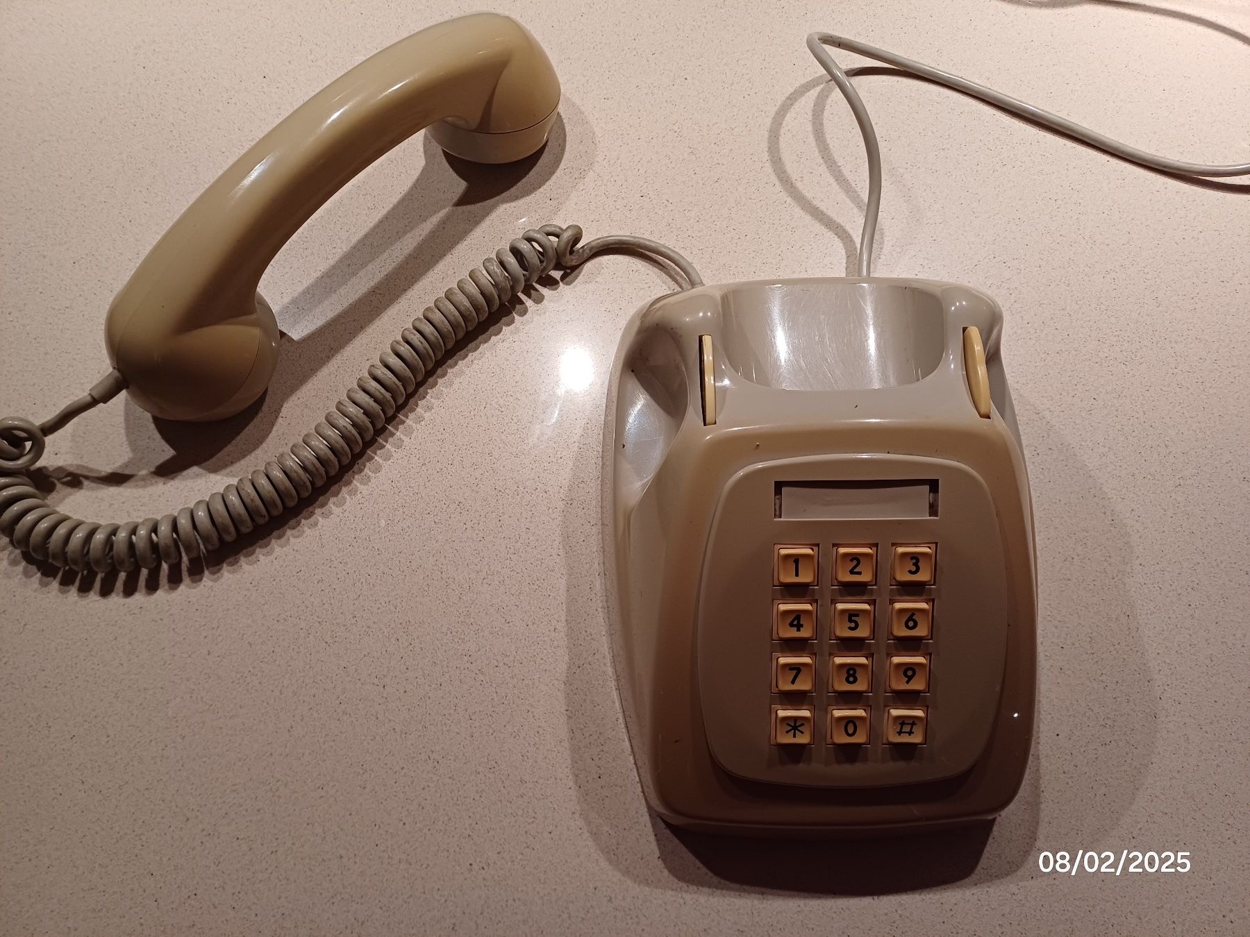 Telefoni: Altes Telefon aus Spanien – Usato da Würenlos venduto da JRP_71 1