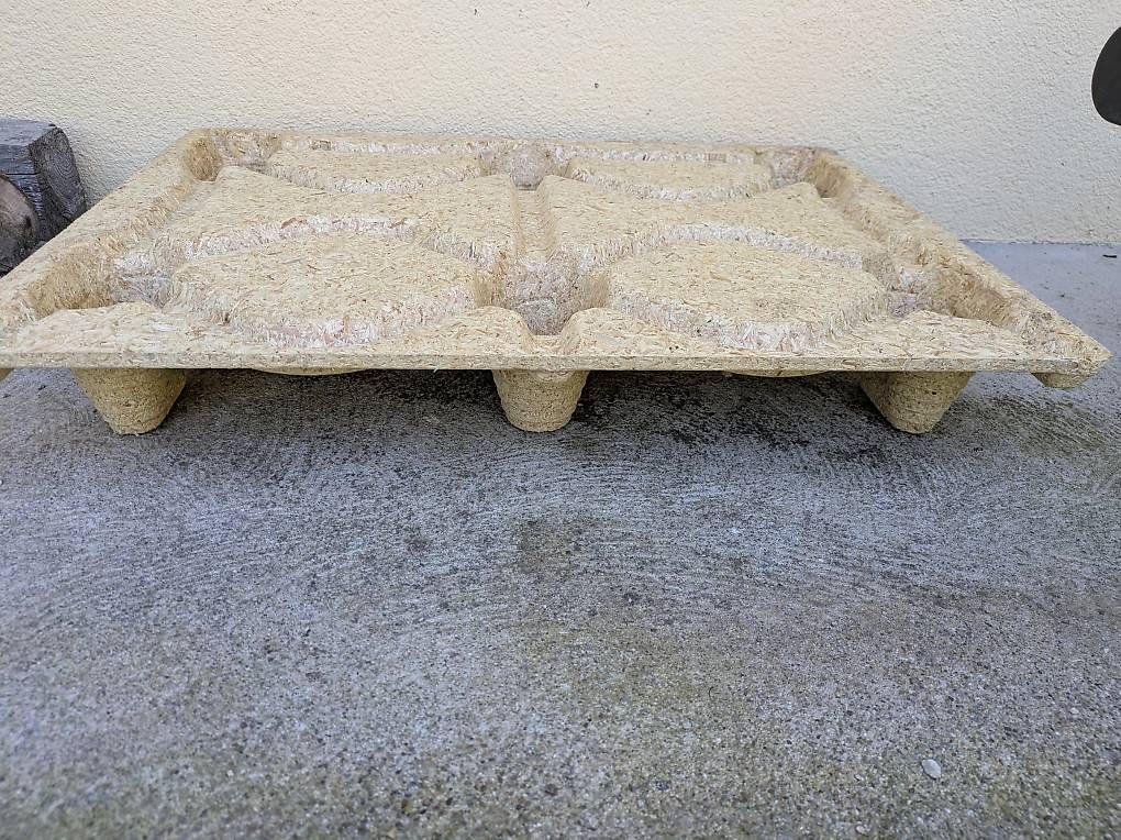Pallets: Palette design 80x60 – Nuovo (secondo la descrizione) da Pampigny venduto da nic_575j