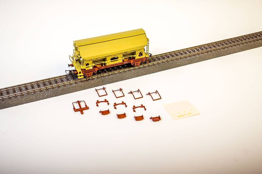 Modellini di ferrovie: Roco Schüttgutwaggon HO inkl. OVP – Usato da Spreitenbach venduto da Wuzzle3000