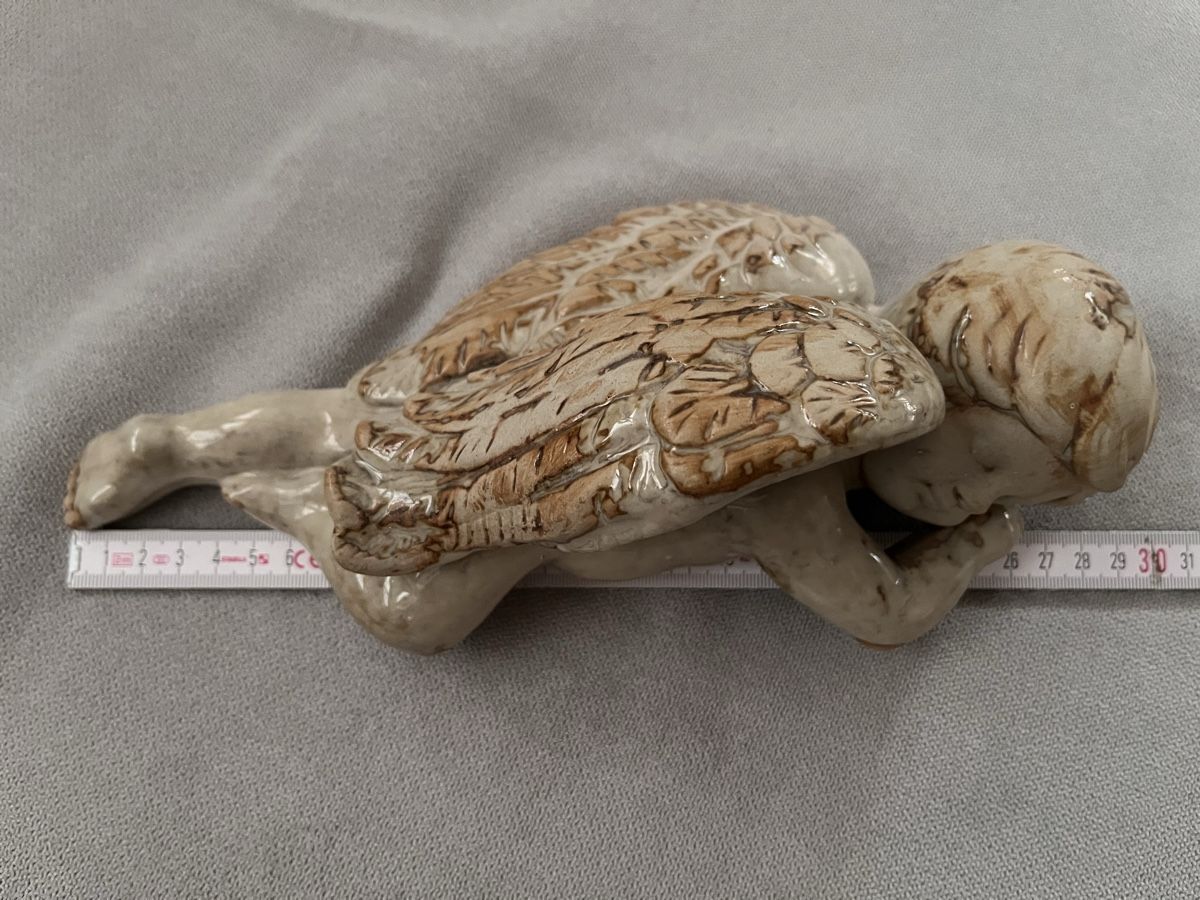 Statuette: Engel aus Keramik (Antike Optik)  – Usato da Bubendorf venduto da Naf 3