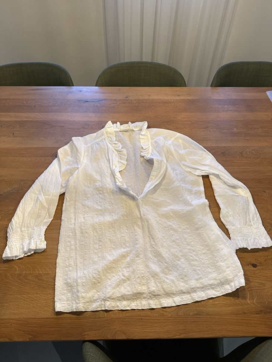 Camicette: Bluse – Usato da Bronschhofen venduto da kat_2ptq