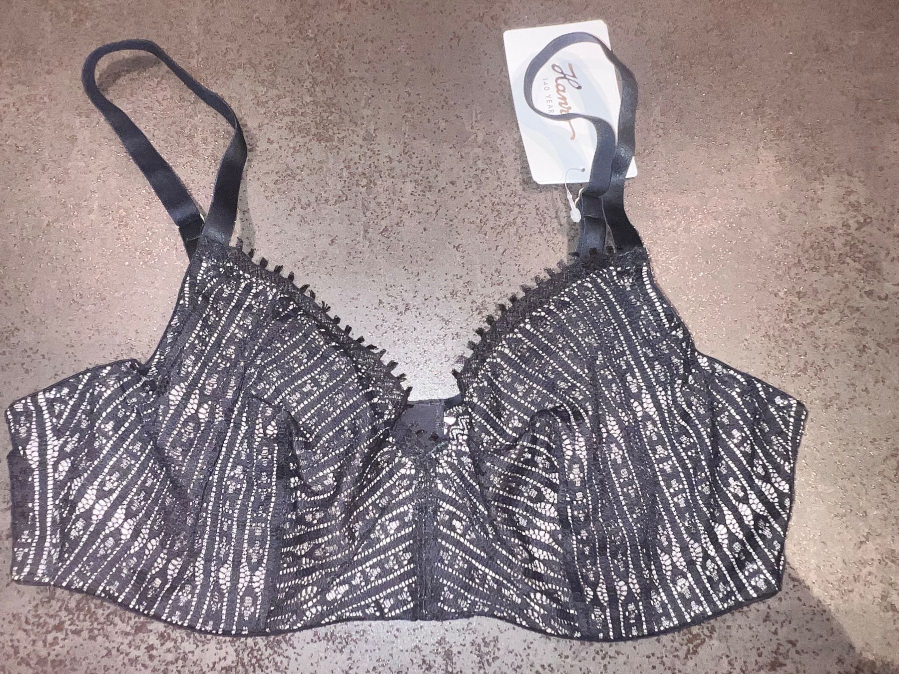 Hanro Altra biancheria intima: BH HANRO 85c neu – Nuovo (secondo la descrizione) da Dornach venduto da samuti
