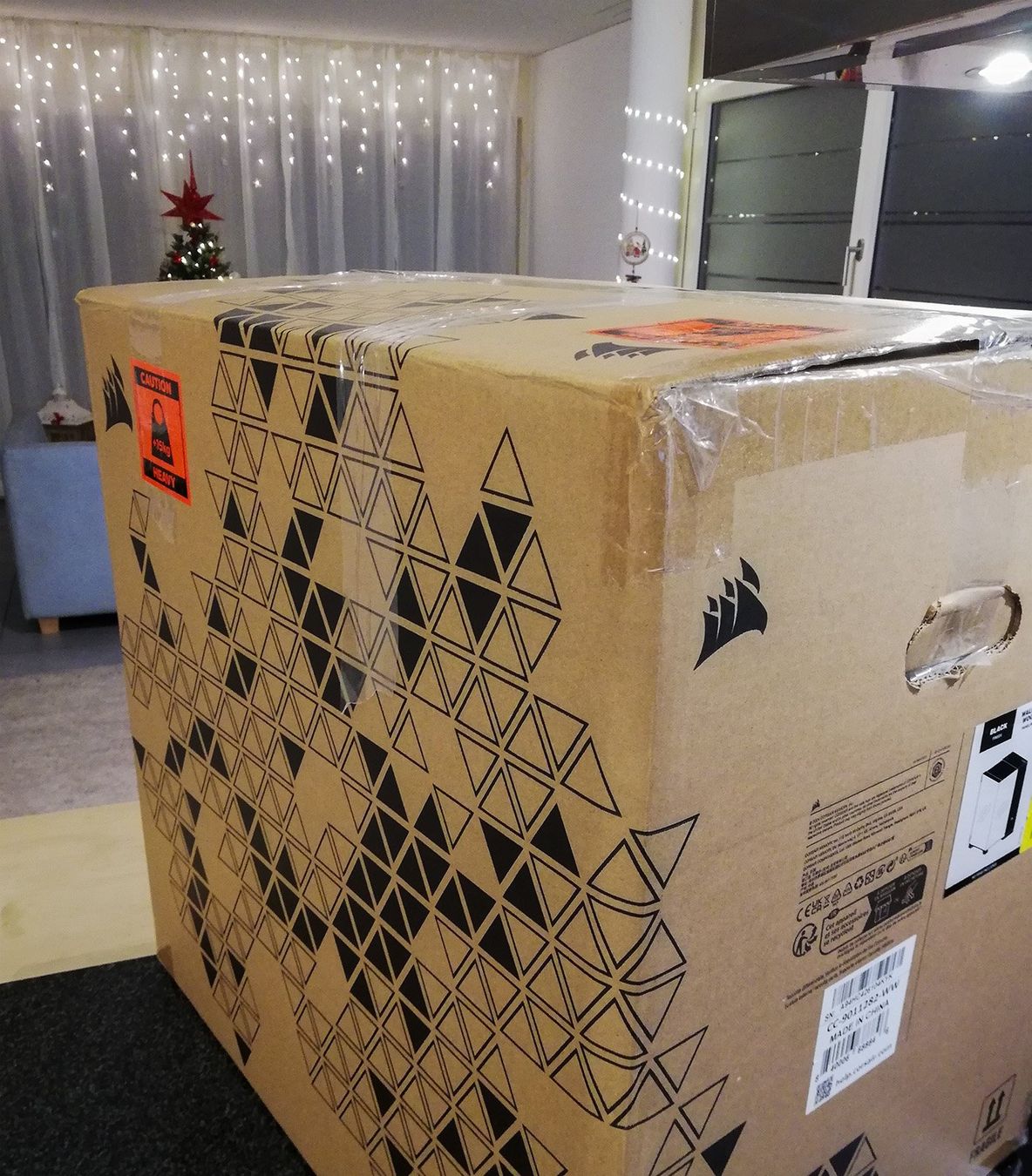 Corsair Custodie: PC Case "Corsair 6500x Schwarz/Walnuss" - NEU – Nuovo e nell'imballaggio originale da Locarno venduto da fun_qm8g 2