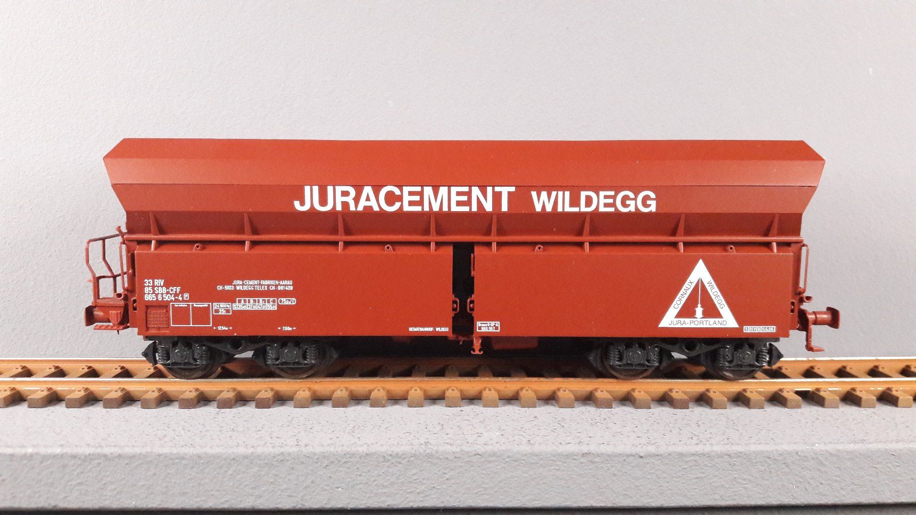Roco Modellini di ferrovie: 2 Güterwagen – Usato da Burgdorf venduto da Optimal14 1