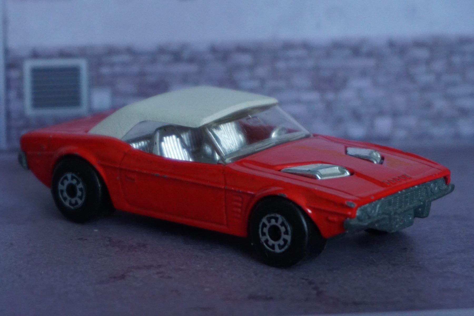 Matchbox Modellautos: Matchbox Dodge Challenger Gabi KULT !!!!!!!!!!!!! – Gebraucht aus Reiden von Doppeldecker69