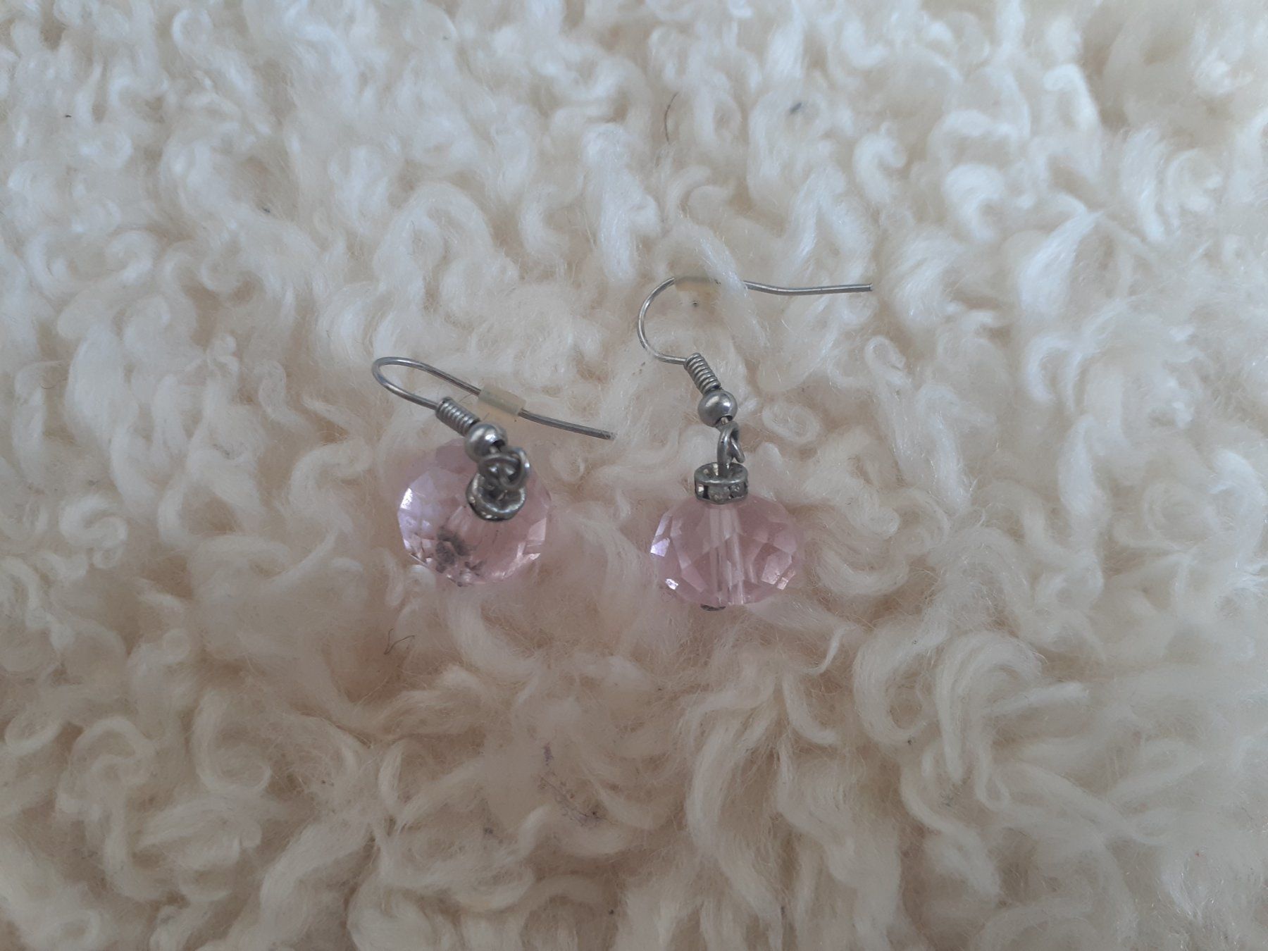 Ohrringe & -stecker: Boucle d'oreille rose pastel – Gebraucht aus Lausanne von rho_h68s 1