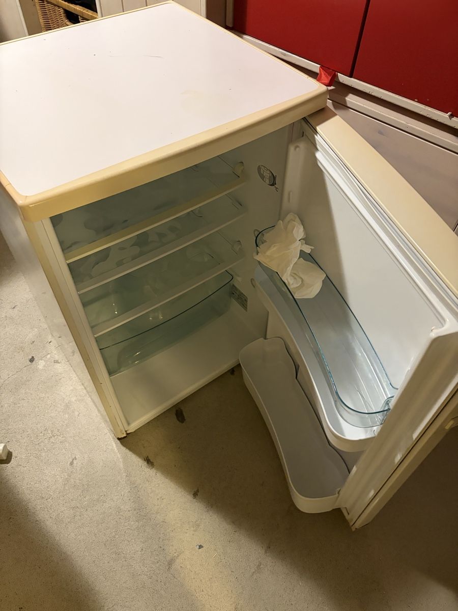 Réfrigérateurs: Kleiner Kühlschrank – D'occasion à Zürich par Nik_dts7 2