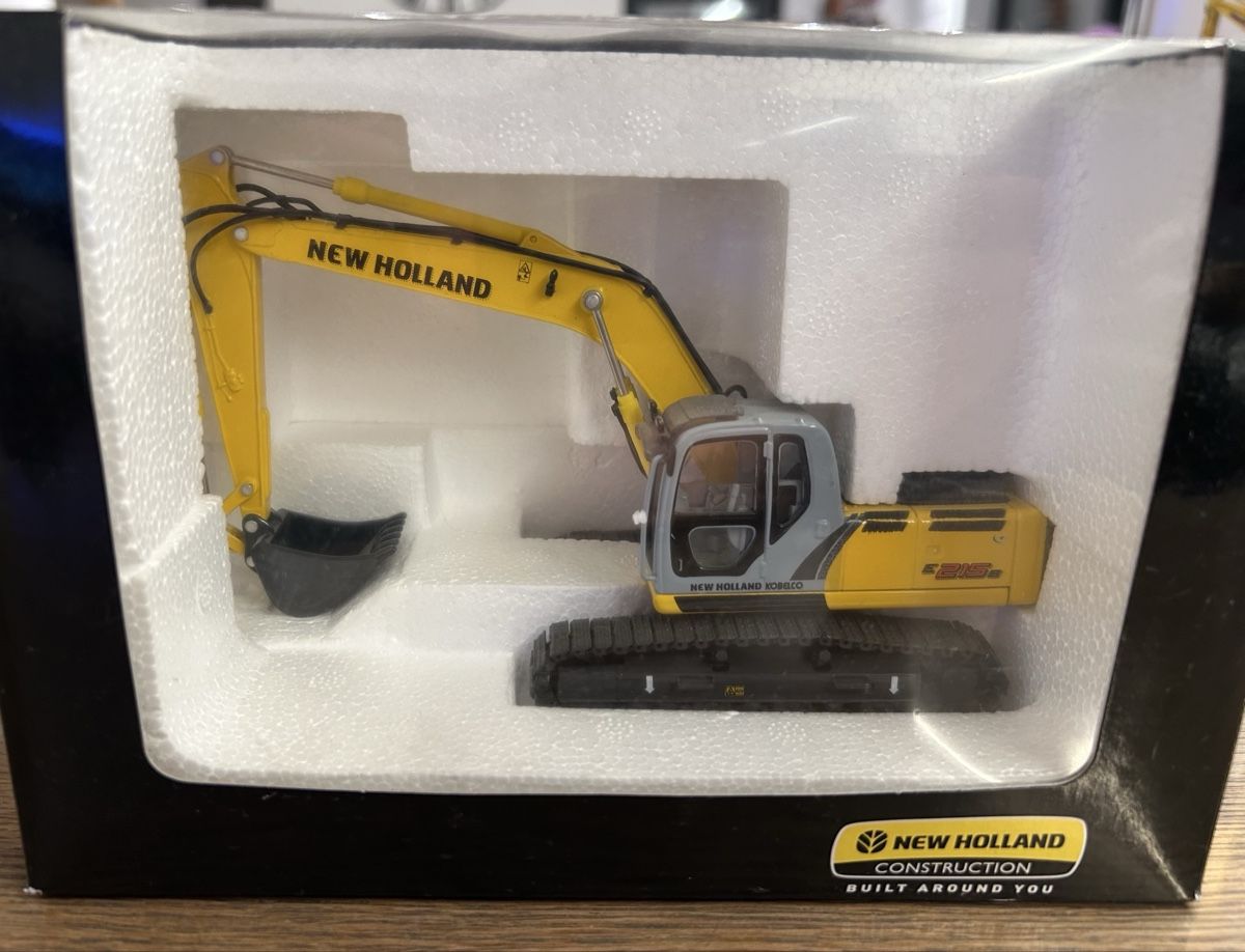 New Holland Escavatori: New Holland - E215 – Usato da Baar nendaz venduto da min_n5tw