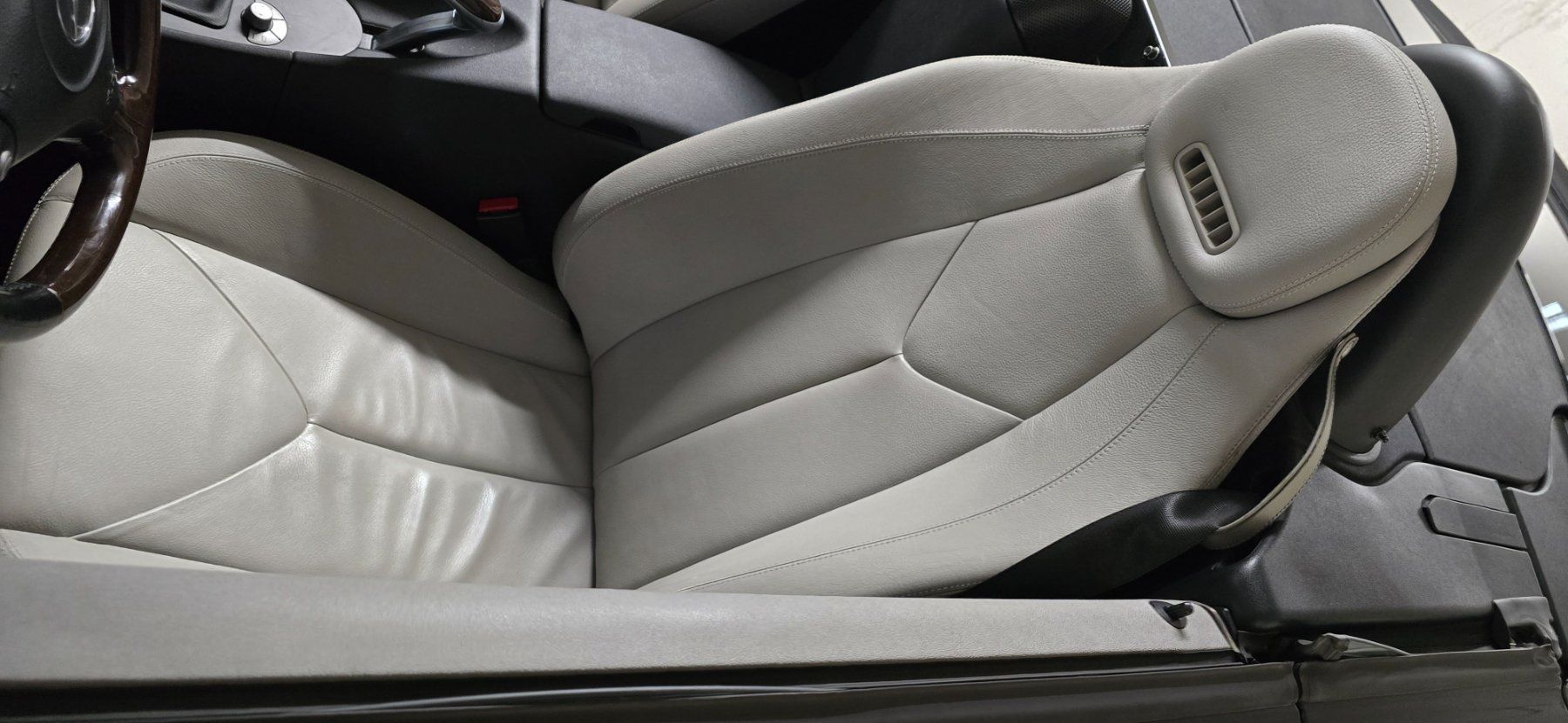 Mercedes-Benz Autos: Mercedes Cabrio SLK 350 – Gebraucht aus Oberriet SG von Juri.... 2