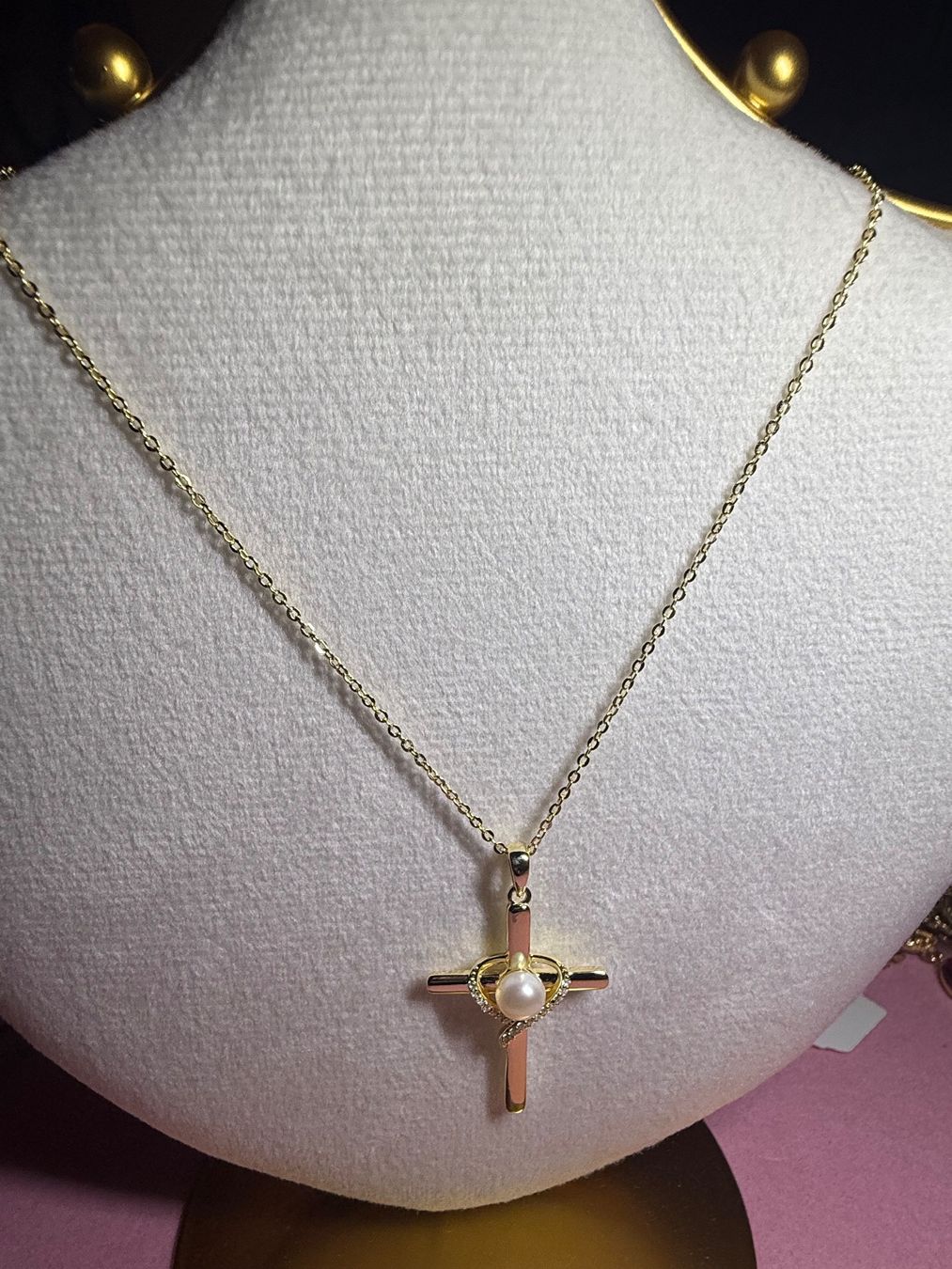 Catenine: Collier croix avec perle. Idéal pour communion, baptême – Nuovo e nell'imballaggio originale da St-Maurice venduto da Sandrinette123 5
