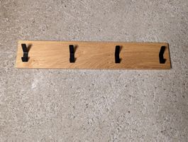 Wandaufhängung mit 4 Aufhängern aus Holz