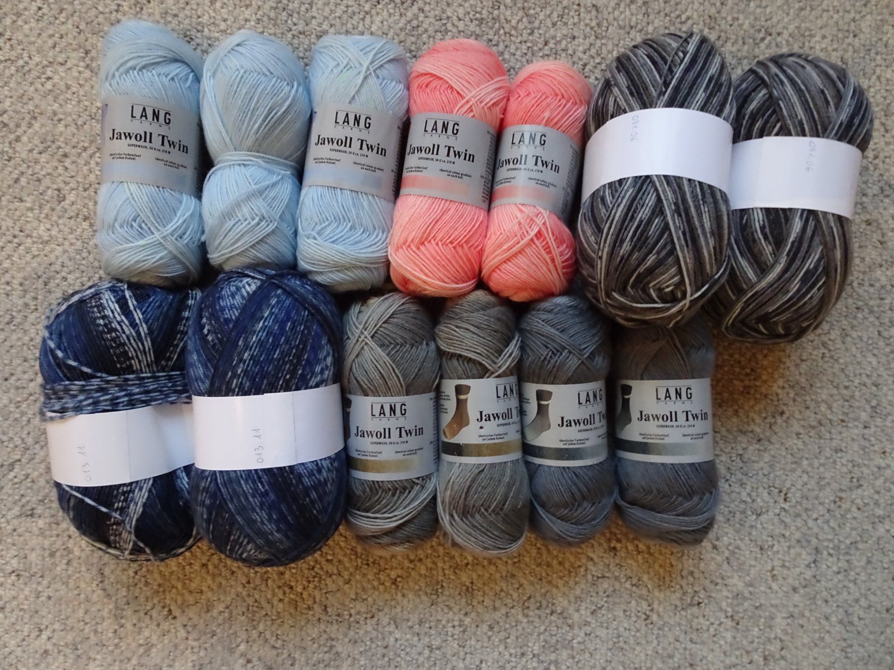Lang Yarns Lana: Wollpaket mit hochwertigem Garn – Nuovo (secondo la descrizione) da Oberwangen b. Bern venduto da est_d8gf 1