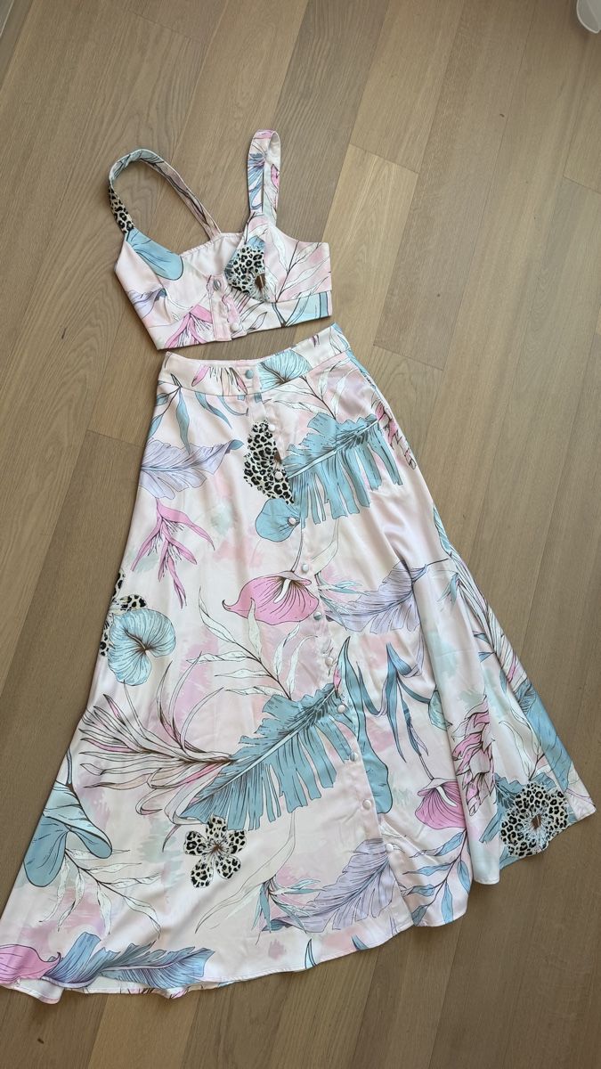 Vestiti: Satin Zweiteiler Gr. S/M – Usato da Steinhausen venduto da inmumi