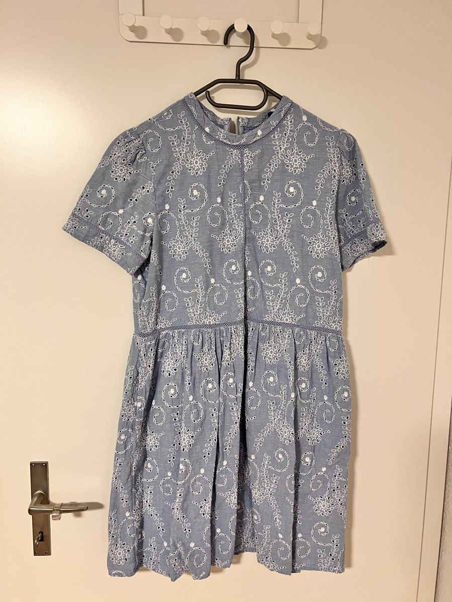 Superdry Kleider: Kleid Superdry Boutique hellblau Grösse EU 40 – Gebraucht aus Giebenach von Janosch79 1