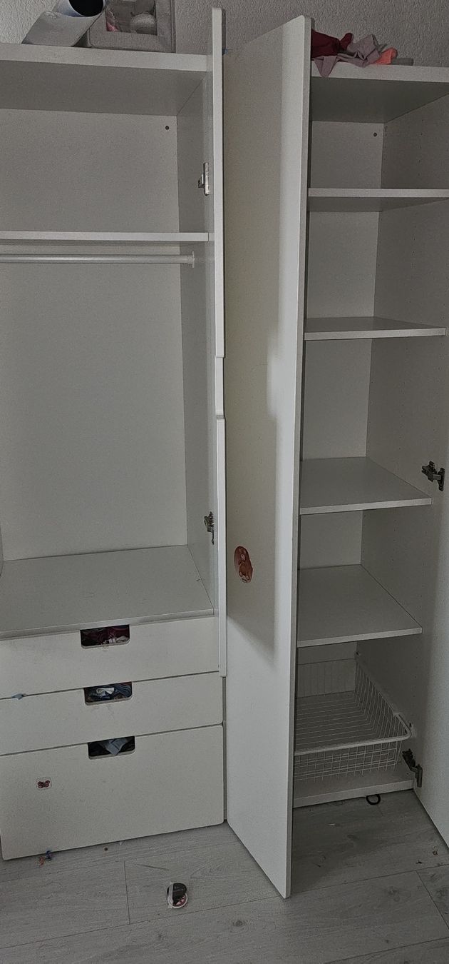 Ikea Armadi: Kleiderschrank – Usato da Recherswil venduto da steffi71