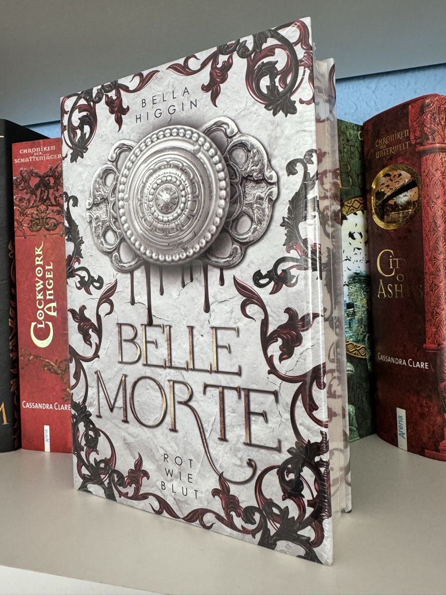 Bücher: Belle Morte mit Farbschnitt und Charakterkarte – Neu und originalverpackt aus Rüti ZH von liz_6d76