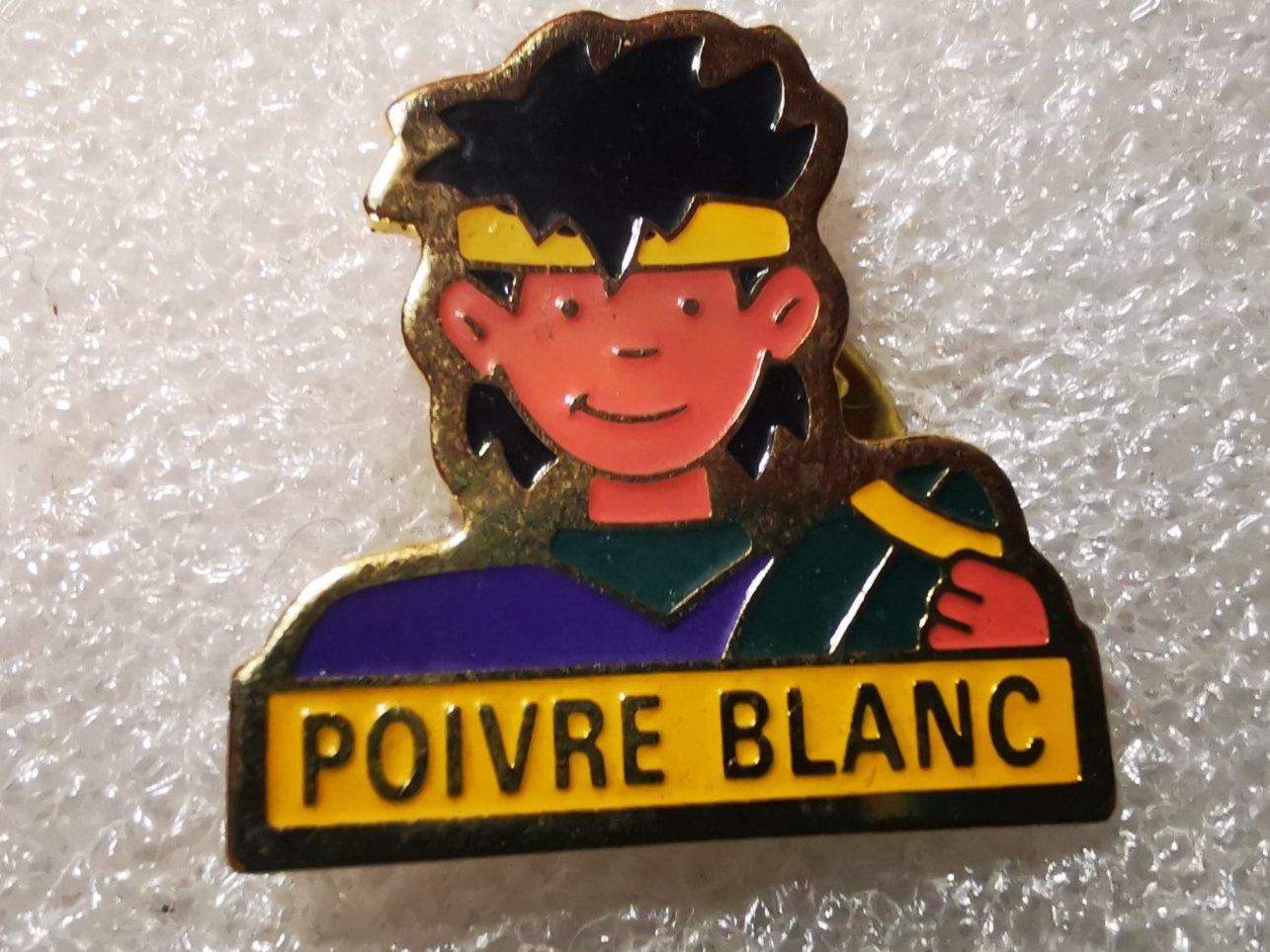 Placchette & Badge: Ansteckpin 7: Poivre Blanc – Usato da Oppligen venduto da Pin-Fall-Shop