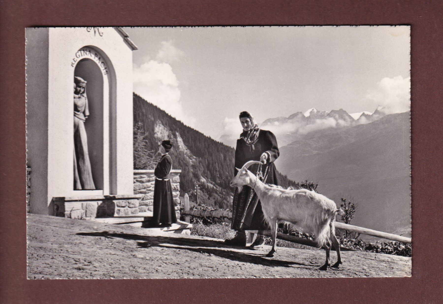 Cartes postales: VERBIER - Notre Dame de la Paix - Chèvre – D'occasion à Pully par nicecards-shop
