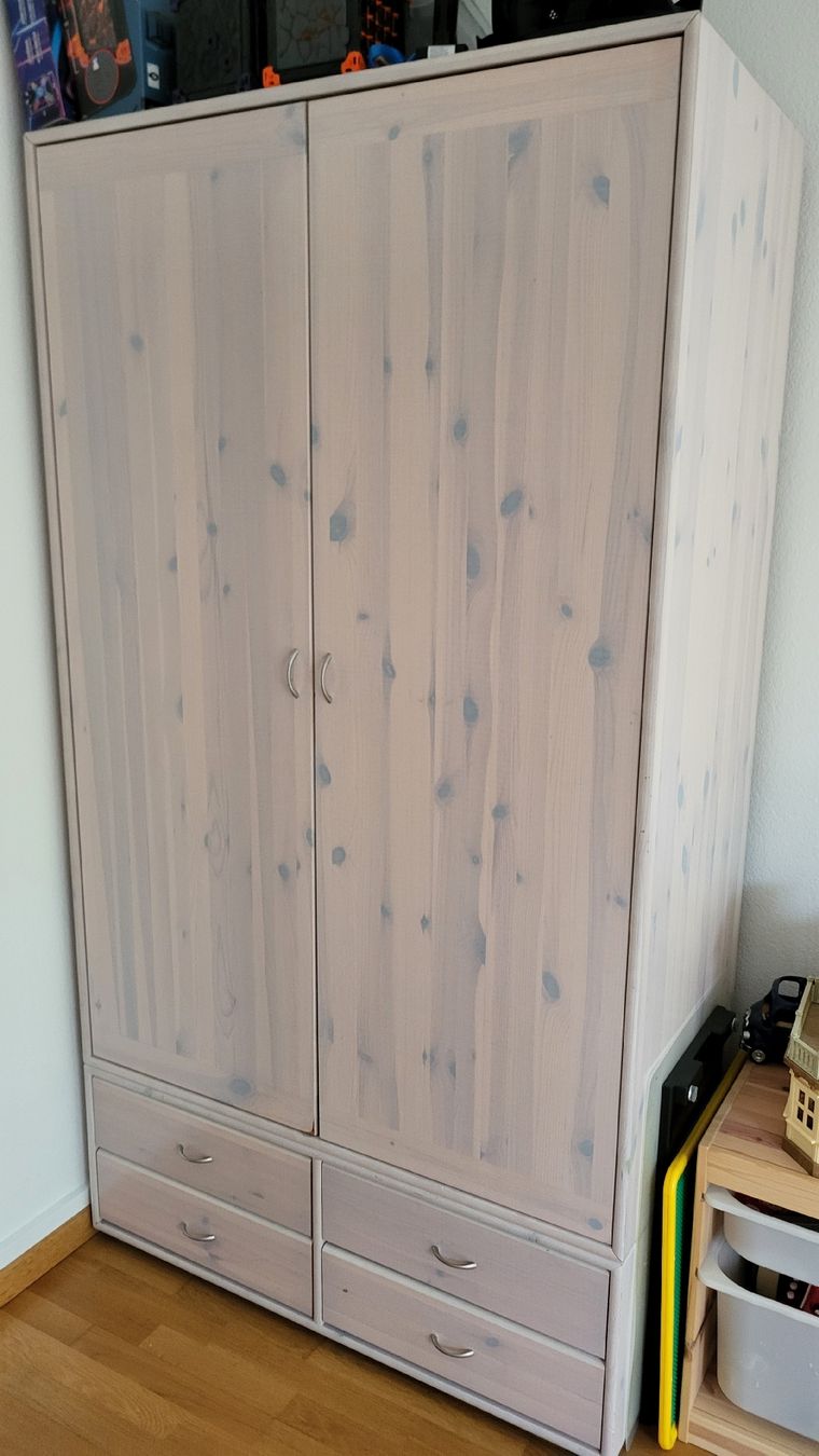 Flexa Schränke: Flexa Kleiderschrank – Gebraucht aus Bern von isava19
